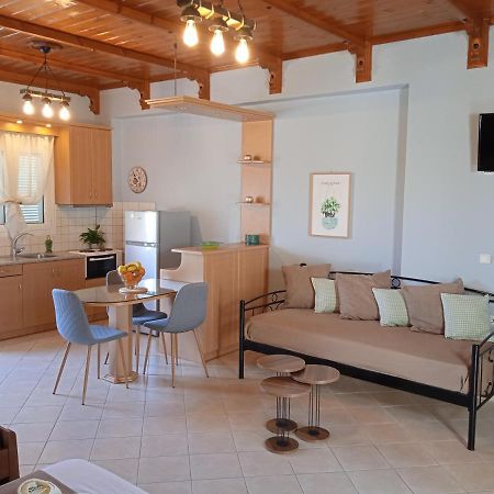 Katerina House Apartment Finikounta Ngoại thất bức ảnh