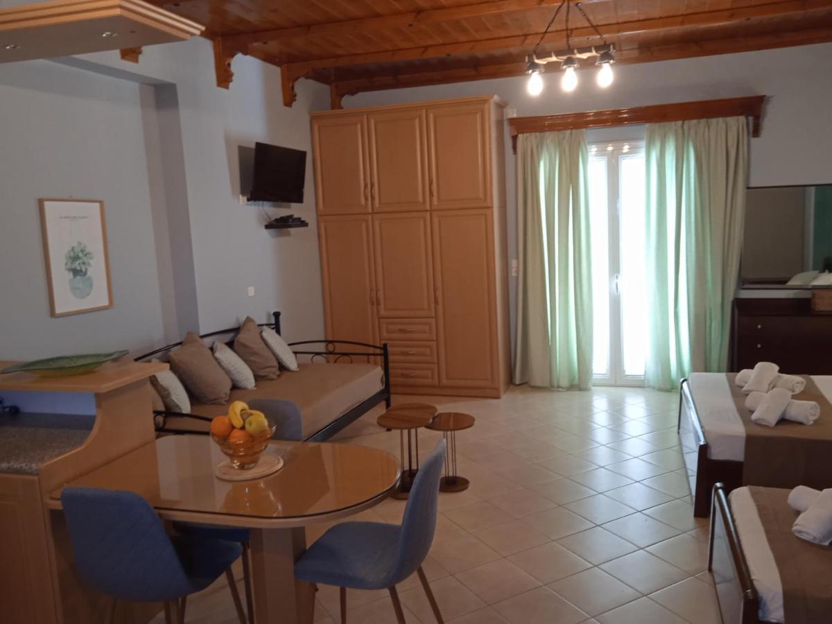 Katerina House Apartment Finikounta Ngoại thất bức ảnh