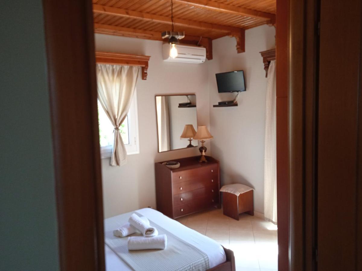 Katerina House Apartment Finikounta Ngoại thất bức ảnh